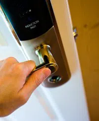 Cleveland Community Locksmith Cleveland, OH 216-654-9365 - comm-01